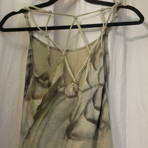 Top - Picture 3 of 3